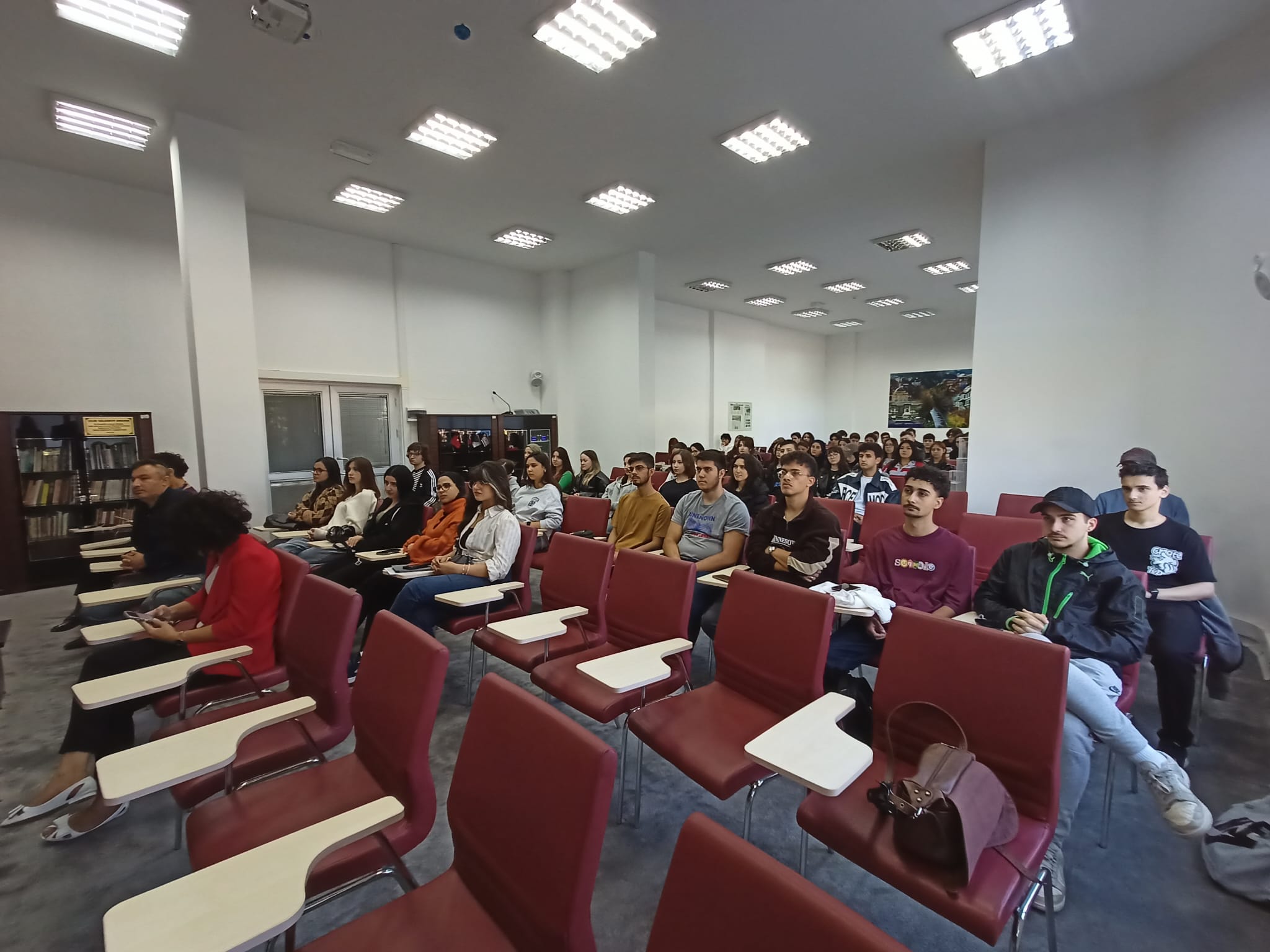 Turizm Rehberliği Bölümümüz Birinci Sınıf Öğrencileriyle Oryantasyon Toplantısında Buluştu